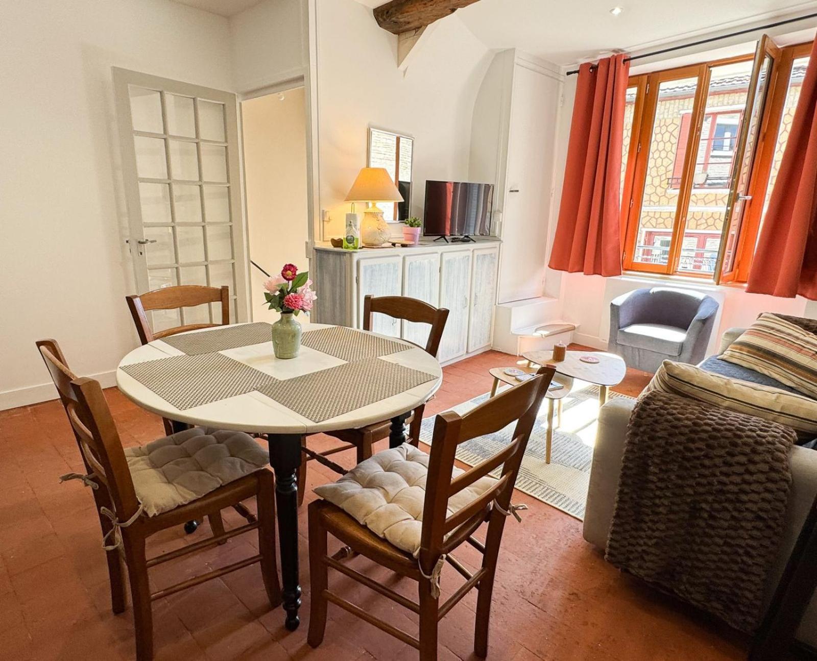 La Petite Maison Noyers-sur-Serein Εξωτερικό φωτογραφία